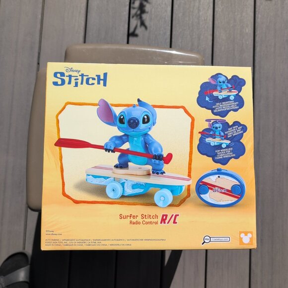 Disney's Surfer Stitch Remote Control R/C by Jada (Batteries not included) - Picture 6 of 8